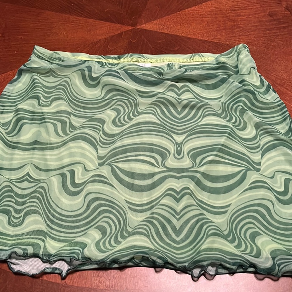 Green printed skirt